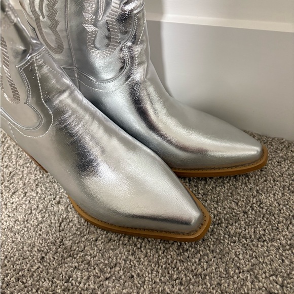 Women Western Cowboy Boots Pointed Toe Silver Metallic Cowgirl Women's Size 7 8 - Picture 2 of 14